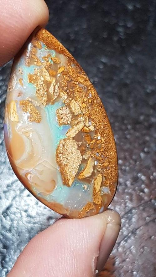 Opaal, uniek materiaal uit Opalton!, Sieraden, Tassen en Uiterlijk, Edelstenen, Zo goed als nieuw, Ophalen of Verzenden