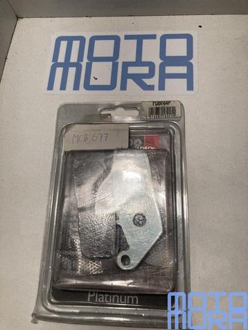 Ferodo FDB664 remblokken set Honda NC700 NC750 CBR500 VT 110 beschikbaar voor biedingen