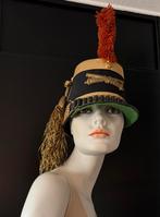 Oude Sjako met pluim en versiering, Ophalen of Verzenden