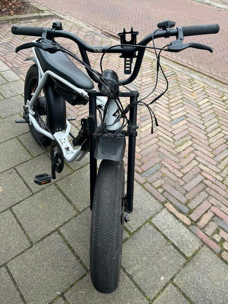 Super73 Z Miami Light Grey, Fietsen en Brommers, Elektrische fietsen, Gebruikt, Overige merken, 59 cm of meer, 50 km per accu of meer