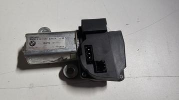 Ruitenwisser motor achterzijde klep BMW 5 serie E39 61628361 beschikbaar voor biedingen