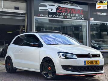 Volkswagen Polo 1.2 Cruise Panorama 18'' PDC Spoiler Stoelve beschikbaar voor biedingen