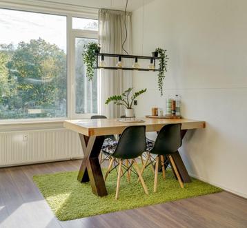  Eettafel beschikbaar voor biedingen