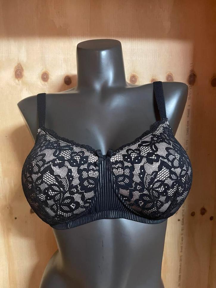 Amoena  prothese bh 85a - 90a - 85aa - 75c - 80d kyra, Kleding | Dames, Ondergoed en Lingerie, BH, Zwart, Verzenden