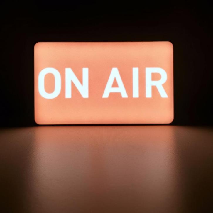 ON AIR Lamp – Breng de studio naar je kamer, Huis en Inrichting, Lampen | Losse lampen, Nieuw, Led-lamp, Minder dan 30 watt, Overige fittingen
