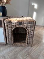 Boony Est1941 honden-/kattenmand Rotan, Dieren en Toebehoren, Ophalen, Zo goed als nieuw, Minder dan 75 cm, Minder dan 65 cm
