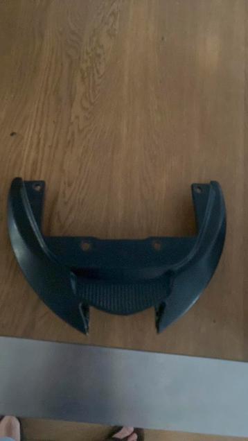 Zip achtervleugel beschikbaar voor biedingen