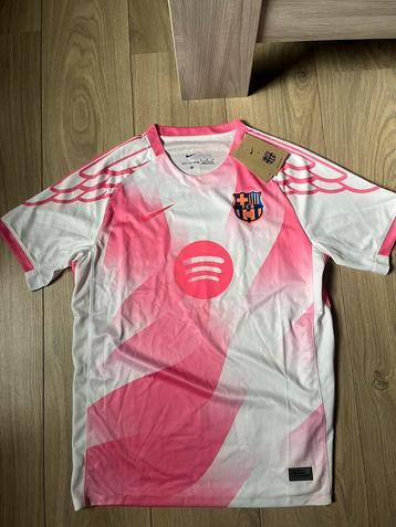 Barcelona special jersey beschikbaar voor biedingen