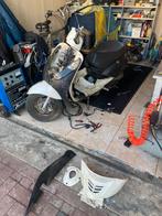 Sym Mio onderdelen, Fietsen en Brommers, Brommeronderdelen | Scooters, Ophalen of Verzenden, Zo goed als nieuw, Overige typen