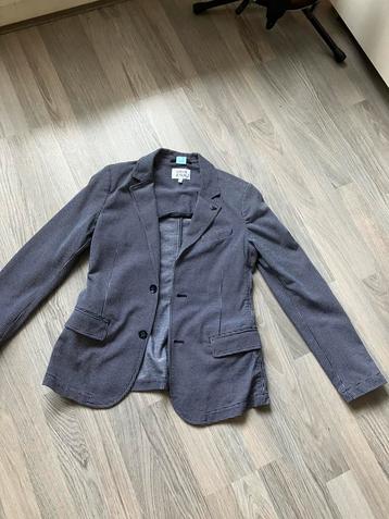 Super mooi Armani Colbertje maat 164 ( gestoomd) koopjy beschikbaar voor biedingen