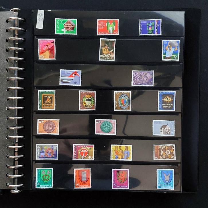 Zwitserland – Helvetia collectie 1980–1990 – postfris, Postzegels en Munten, Postzegels | Europa | Zwitserland, Postfris, Ophalen of Verzenden