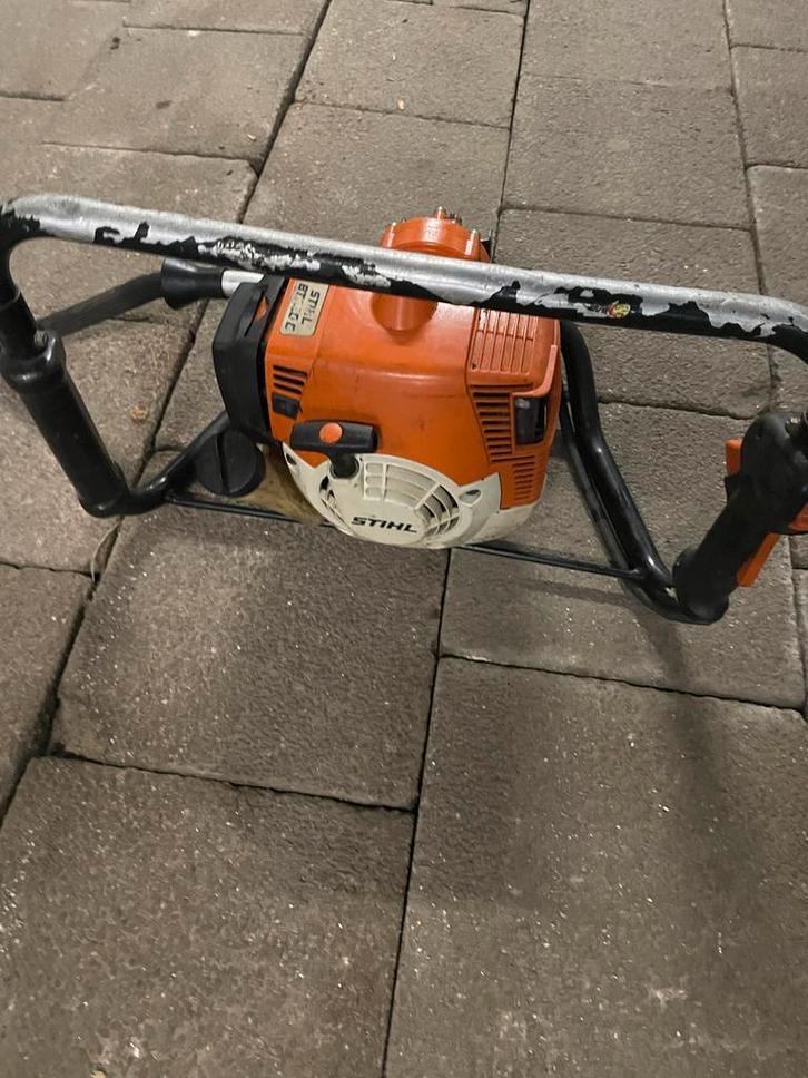 Stihl BT 120 Grondboor - Benzine, Tuin en Terras, Hand-tuingereedschap, Gebruikt, Ophalen