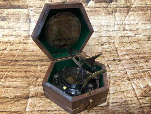 Sundial kompas Gilbert & Sons., Antiek en Kunst, Curiosa en Brocante, Ophalen of Verzenden