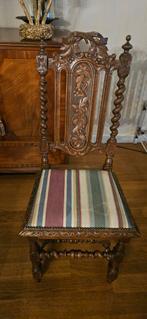 Antieke stoelen (2 stuks) met gedraaide poten, Antiek en Kunst, Ophalen of Verzenden