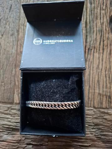 Buddha to Buddha armband beschikbaar voor biedingen