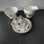 Engelse colclough Ivy groot roomstel en kop en schotels, Antiek en Kunst, Antiek | Servies los, Ophalen of Verzenden