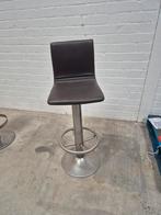 6 stuks lederen barkruk, Ophalen, Gebruikt