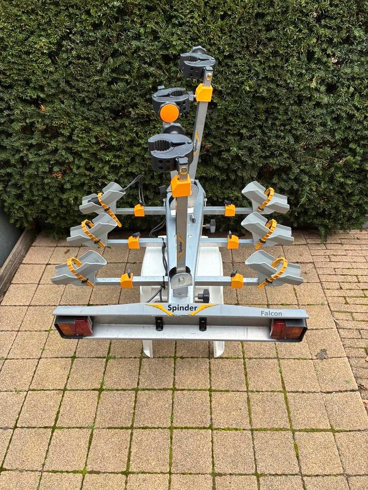 Kantelbare Spinder Hawk fietsdrager voor drie fietsen., Auto diversen, Fietsendragers, Zo goed als nieuw, Trekhaakdrager, Ophalen