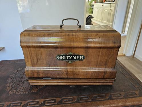 Antieke Gritzner naaimachine met originele houten kist, Antiek en Kunst, Antiek | Naaimachines, Ophalen of Verzenden
