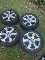 Winterbanden volvo xc70 origineel 235/55 17 inch, Auto-onderdelen, Banden en Velgen, Banden en Velgen, 17 inch, 235 mm, Winterbanden