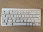 Apple draadloos toetsenbord A1314 met Magic Mouse A1296, Gebruikt, Ophalen of Verzenden, Draadloos, Qwerty