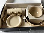 Vintage 4 pers. servies - Sarvis Finland "Easy Day" 20 delig, Overige materialen, Nieuw, Ophalen of Verzenden, Effen