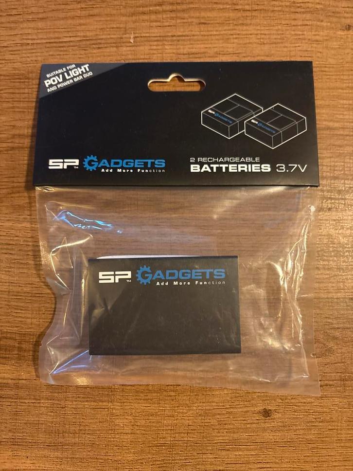 SP Gadgets Oplaadbare Batterijen (2 stuks), Audio, Tv en Foto, Accu's en Batterijen, Nieuw, Oplaadbaar, Ophalen of Verzenden