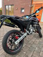 Derbi Senda DRD SM 50 X-Treme Limited Edition 11-2019, Fietsen en Brommers, Brommers | Derbi, Ophalen, 6 versnellingen, Zo goed als nieuw