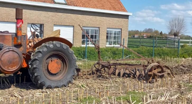getrokken schijvenploeg lanz MC Cormick, Hobby en Vrije tijd, Overige Hobby en Vrije tijd, Verzenden