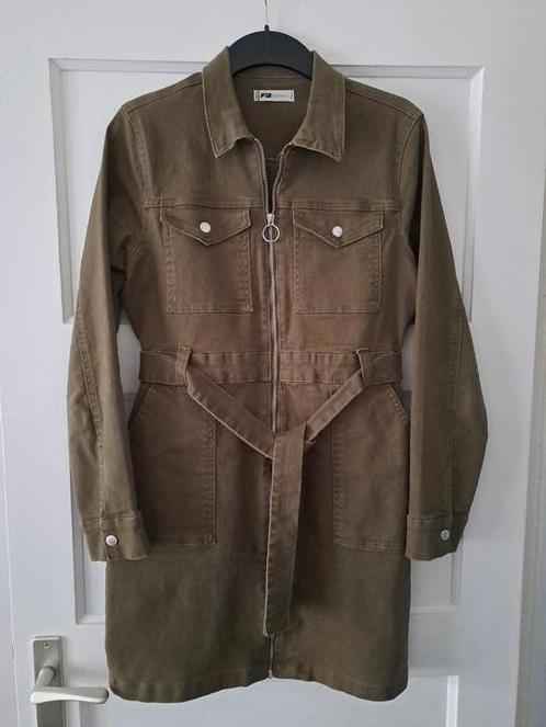 Nieuwe najaarsjurk FB Sister maat L, Kleding | Dames, Jurken, Zo goed als nieuw, Maat 42/44 (L), Groen, Boven de knie, Ophalen of Verzenden