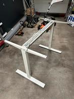 Ikea trotten bureau / tafel, Huis en Inrichting, Bureaus, Ophalen, Zo goed als nieuw