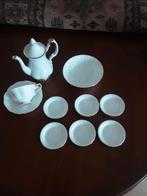 Royal Albert servies van Val d'or, Antiek en Kunst, Antiek | Servies compleet, Ophalen of Verzenden
