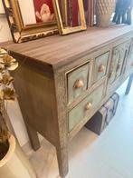 Landelijk , stoer , sober Houten dressoir, Ophalen, Zo goed als nieuw