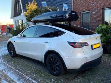 TE HUUR: Dakkoffer Hapro Traxer 8.6 beschikbaar voor biedingen