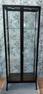 Vitrinekast milsbo ikea, Ophalen, Zo goed als nieuw