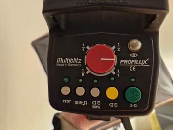 2x Multiblitz profilux 400 beschikbaar voor biedingen