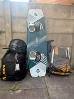 Kite set cabrinha Moto 9 + 12 + board + bar + harness + pump, Watersport en Boten, Twintip, Ophalen, Zo goed als nieuw