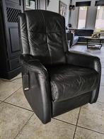 Sta-op Stoel/Relaxfauteuil - Zwart Leer, Wieltjes, Ophalen, Gebruikt, Leer, 75 tot 100 cm