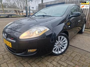 Fiat Bravo 1.4 T-Jet Emotion/2e eigenaar/nap/navi/apk/lage K beschikbaar voor biedingen
