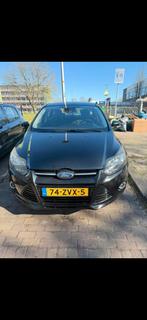 Ford Focus 1.0 Ecoboost 74KW 5-D 2013 Zwart, 635 kg, 100 pk, Zwart, Handgeschakeld