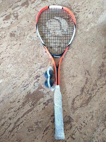 Squash racket beschikbaar voor biedingen