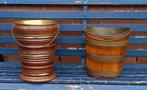 Houten emmer emmers, Ophalen