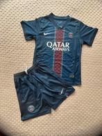 PSG 2026 Home Tenue Maat 122 (20) Gratis sokken, Sport en Fitness, Voetbal, Maat XS of kleiner, Verzenden, Nieuw, Set