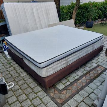 Topdekmatras / Topper 160x200 beschikbaar voor biedingen