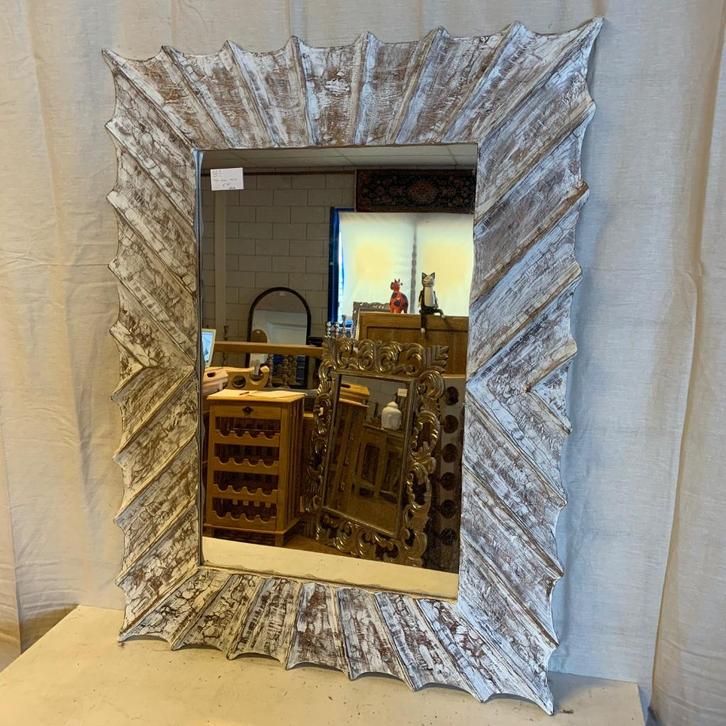 Trendy Spiegel - houten lijst - wit - 120 x 90cm -TTM Wonen, Huis en Inrichting, Woonaccessoires | Spiegels, Nieuw, 75 tot 100 cm