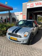 Mini one grijs, Auto's, Mini, Voorwielaandrijving, Stof, 74 pk, 4 cilinders