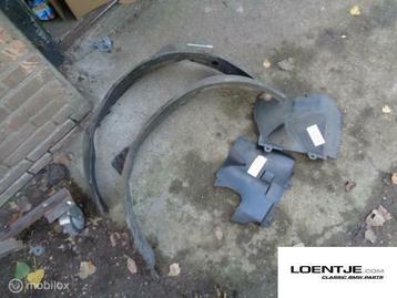 Afdekkap koplampen bmw e30 325i 320i 318i 316 etc beschikbaar voor biedingen