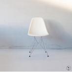 Vitra Eames DSR crème wit 6 st ongebruikt, Ophalen, Zo goed als nieuw, Wit
