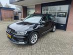 Volkswagen Tiguan 1.4 TSI ACT Comfortline Business R, Led, C, Auto's, Volkswagen, Stof, 4 cilinders, 150 pk, Zwart