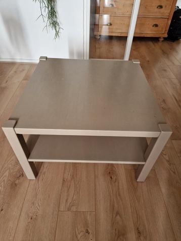 Vierkante salontafel massief hout ikea